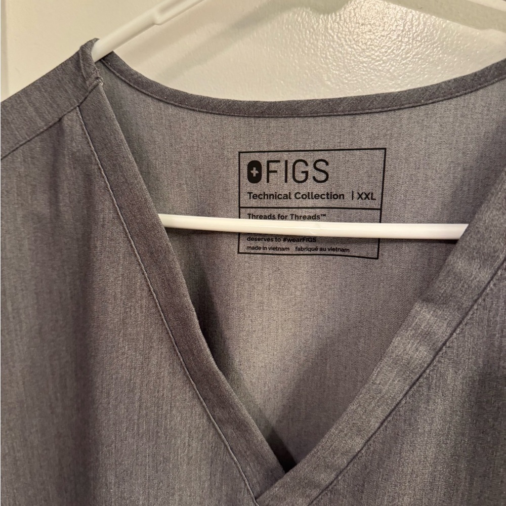 Figs Catarina One-Pocket Scrub Top Graphite XXL - Picture 3 of 7